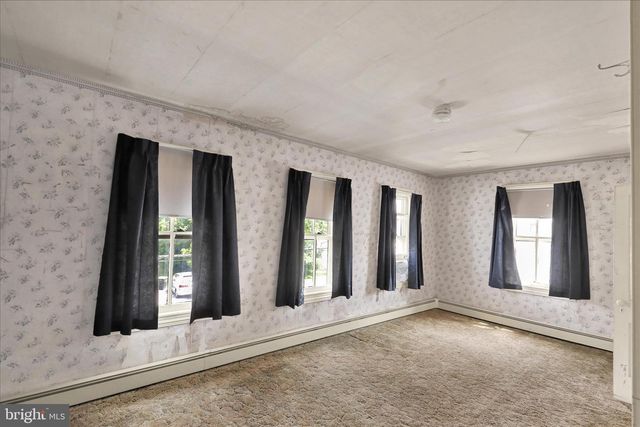 77 W WESNER RD, Blandon, PA 19510