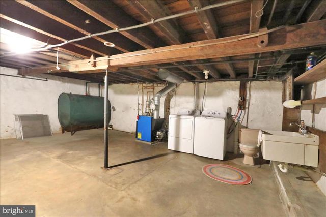 77 W WESNER RD, Blandon, PA 19510