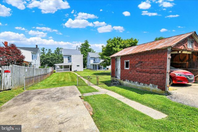77 W WESNER RD, Blandon, PA 19510