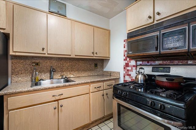 147-44 Village Road 87D, Jamaica, NY 11435