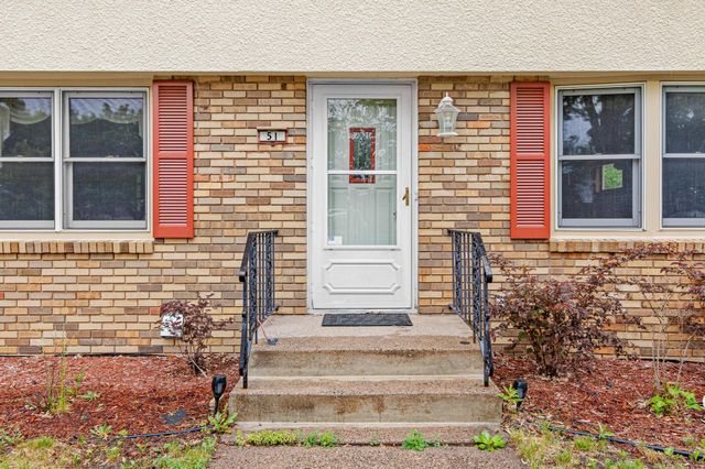 51 Luella Street S, Saint Paul, MN 55119
