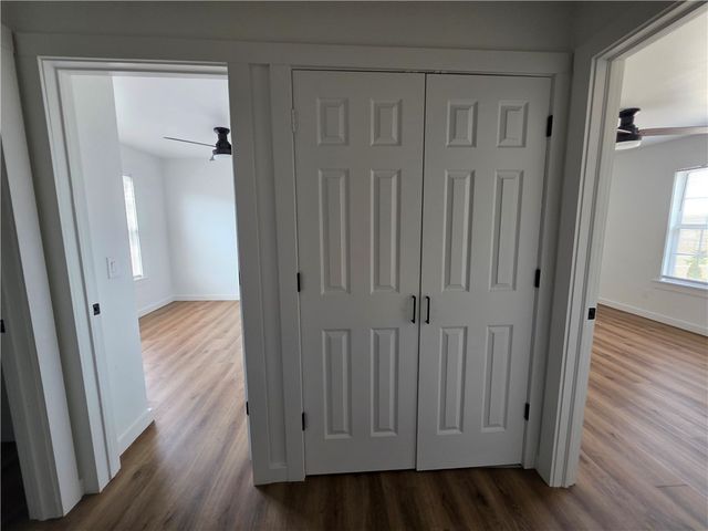 2400 SE Jayel Terrace 4, Bentonville, AR 72712