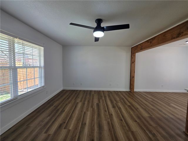 2400 SE Jayel Terrace 4, Bentonville, AR 72712