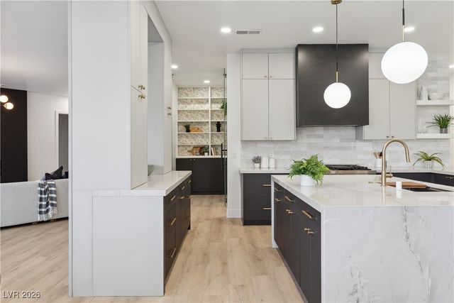 4944 Spanish Heights Drive, Las Vegas, NV 89148