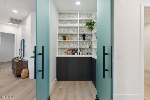 4944 Spanish Heights Drive, Las Vegas, NV 89148