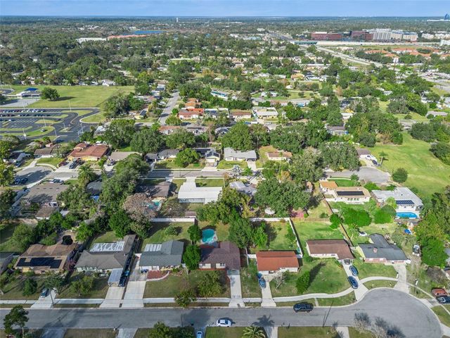 3033 SUTTON DRIVE, Orlando, FL 32810