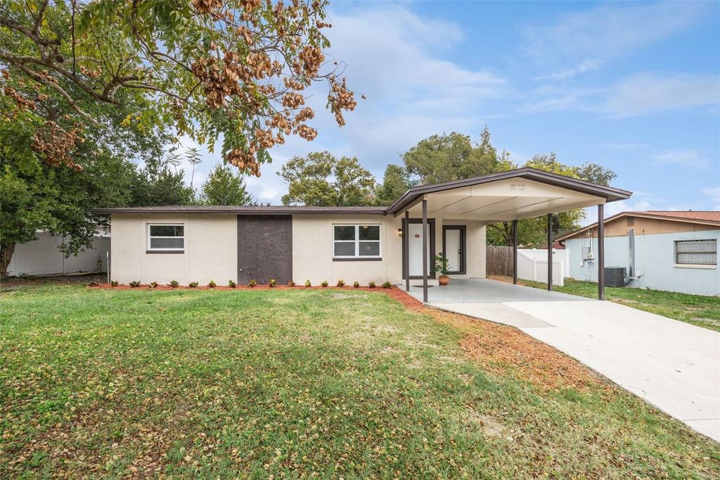 3033 SUTTON DRIVE, Orlando, FL 32810