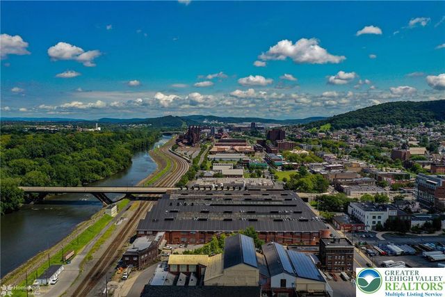 11 West 2nd Street 205, Bethlehem City, PA 18015