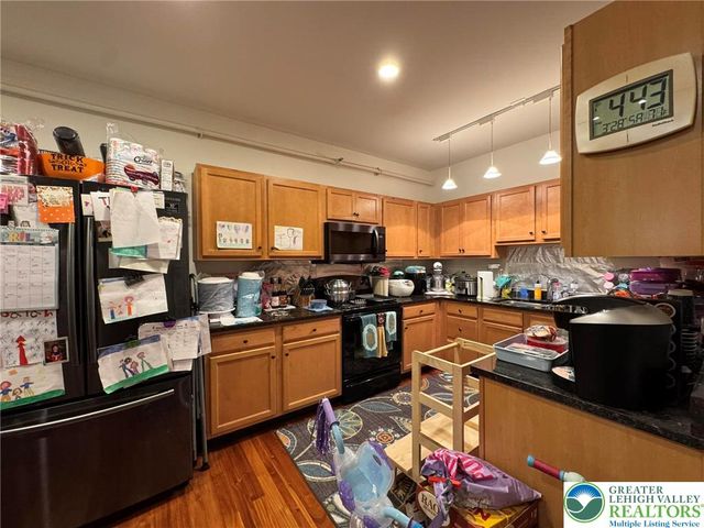 11 West 2nd Street 205, Bethlehem City, PA 18015
