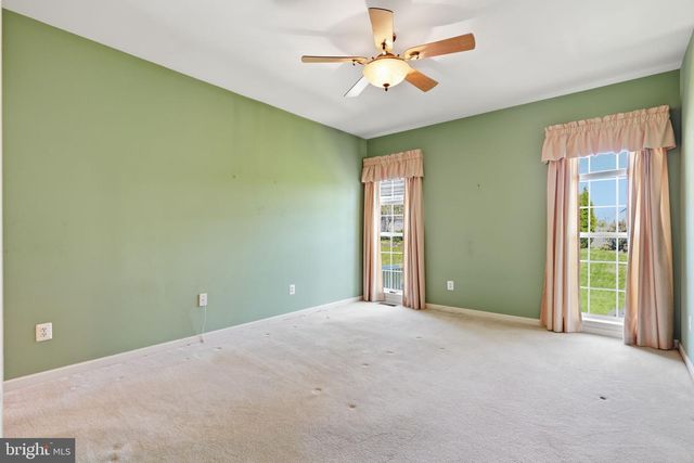281 MAPLE DR, Hanover, PA 17331