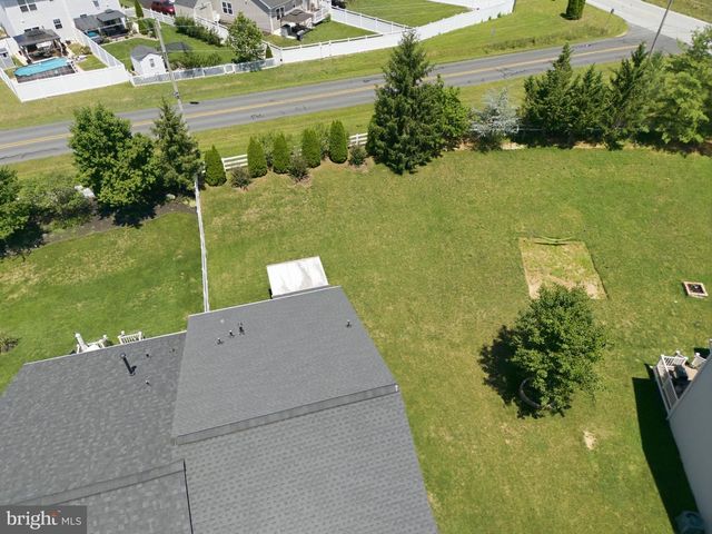 281 MAPLE DR, Hanover, PA 17331
