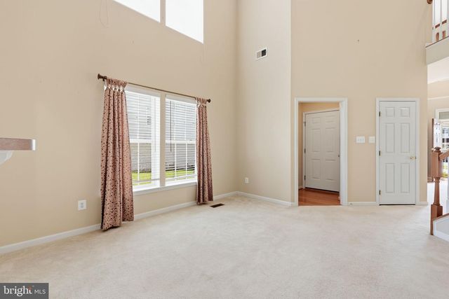 281 MAPLE DR, Hanover, PA 17331