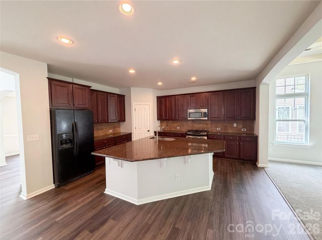 9696 Ravenscroft Lane NW, Concord, NC 28027