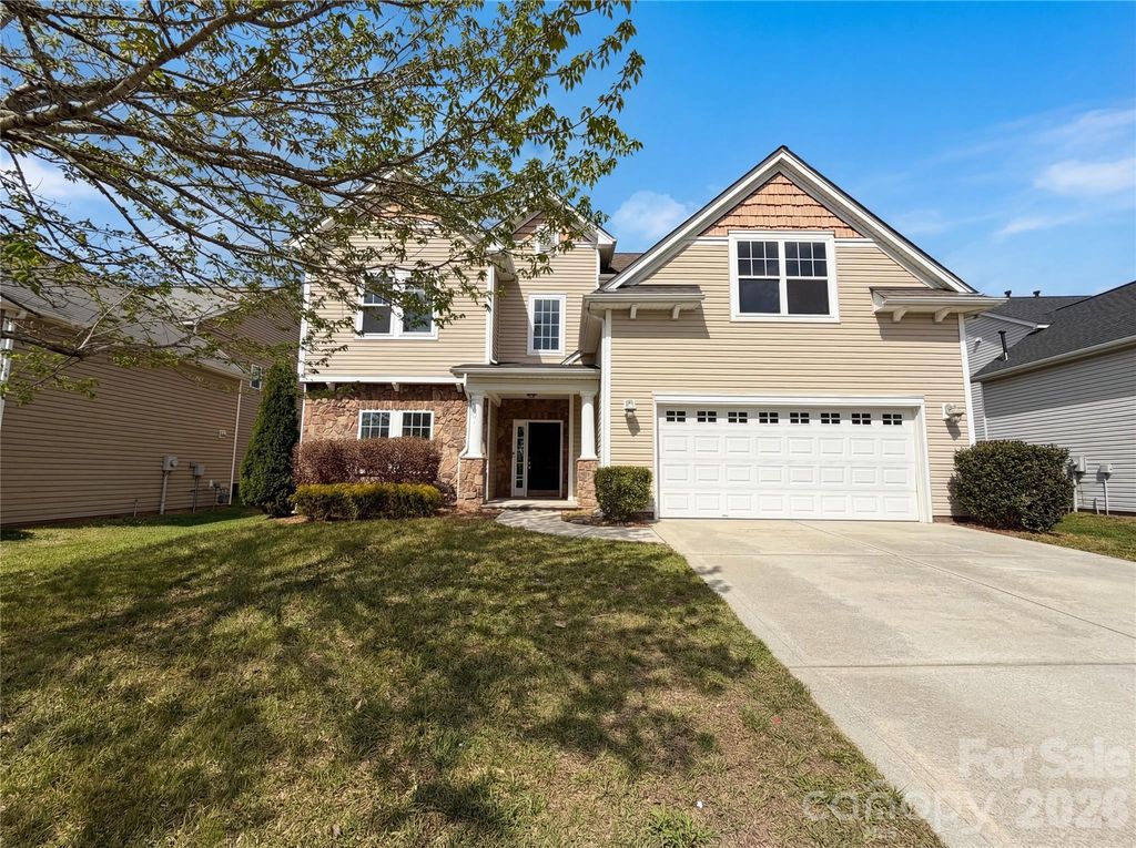 9696 Ravenscroft Lane NW, Concord, NC 28027