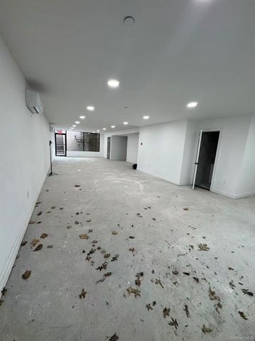 4308 162st, Flushing, NY 11358