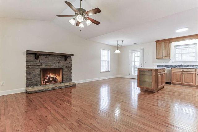30 Chancel Circle, Ellijay, GA 30540