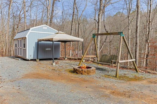 30 Chancel Circle, Ellijay, GA 30540