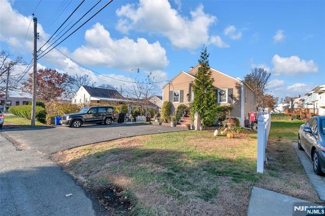 439 Hillside Avenue, Saddle Brook, NJ 07663
