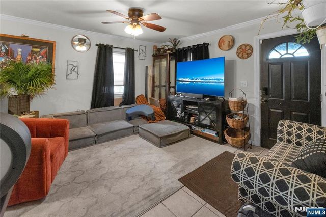 439 Hillside Avenue, Saddle Brook, NJ 07663