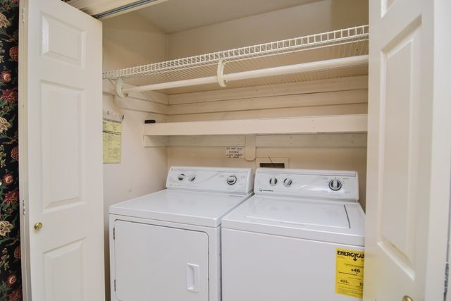 9 Wimbledon Crossing, Dracut, MA 01826