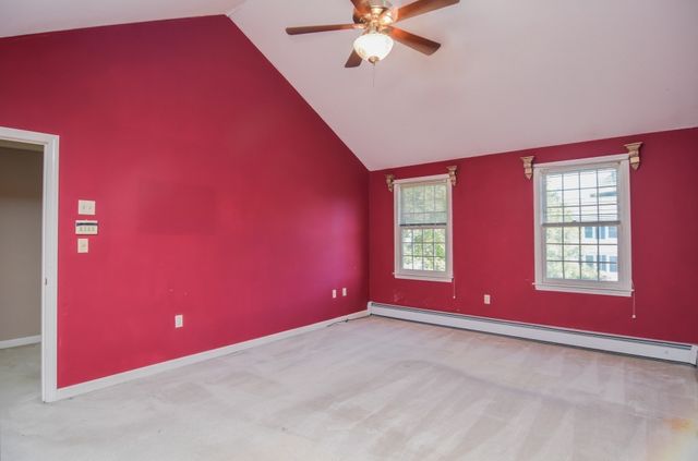 9 Wimbledon Crossing, Dracut, MA 01826