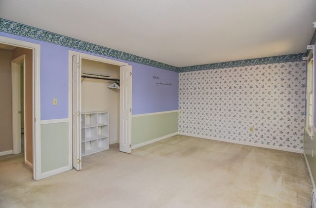 9 Wimbledon Crossing, Dracut, MA 01826