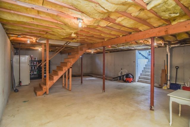9 Wimbledon Crossing, Dracut, MA 01826