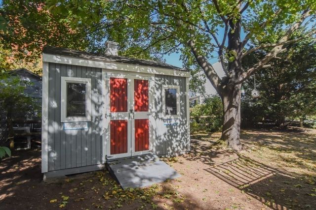 9 Wimbledon Crossing, Dracut, MA 01826