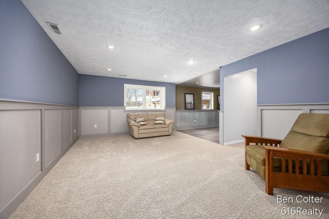 5408 Fieldstone Drive SW, Wyoming, MI 49418