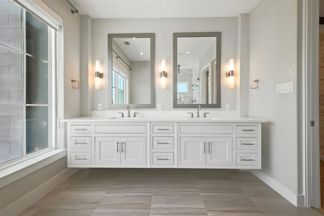 3200 Ross Avenue 1, Dallas, TX 75204