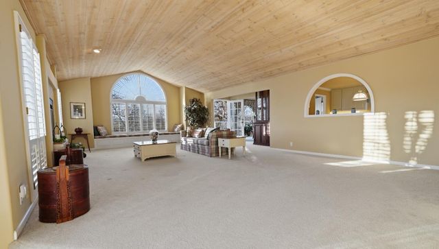 18936 Hummingbird Dr, Penn Valley, CA 95946