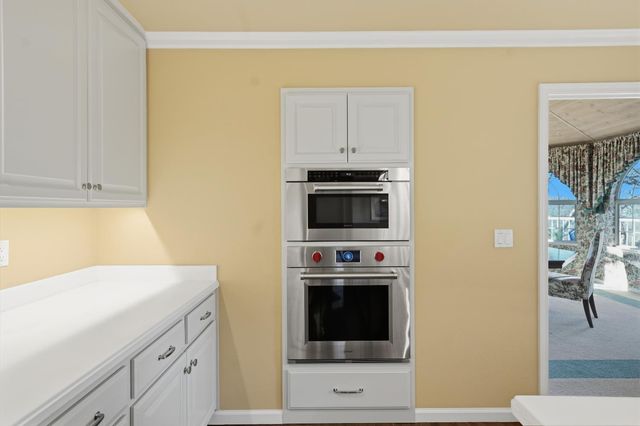 18936 Hummingbird Dr, Penn Valley, CA 95946