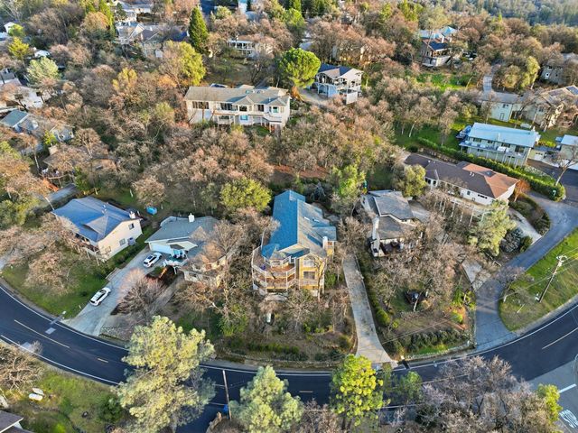 18936 Hummingbird Dr, Penn Valley, CA 95946