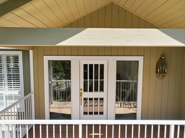 18936 Hummingbird Dr, Penn Valley, CA 95946