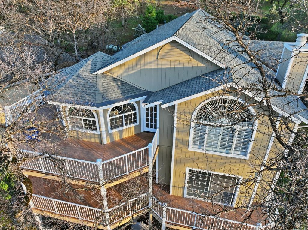 18936 Hummingbird Dr, Penn Valley, CA 95946