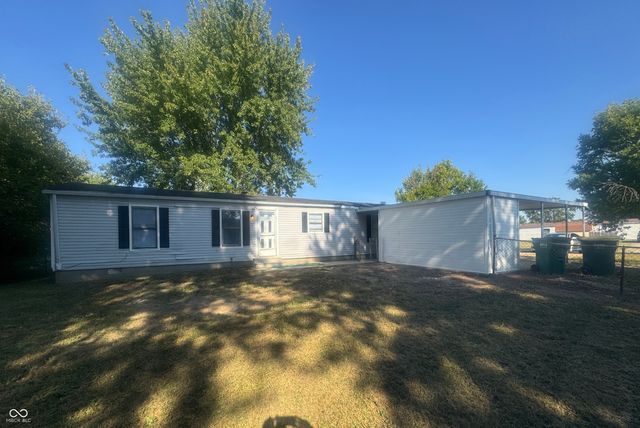 1145 Southpointe Drive, Franklin, IN 46131