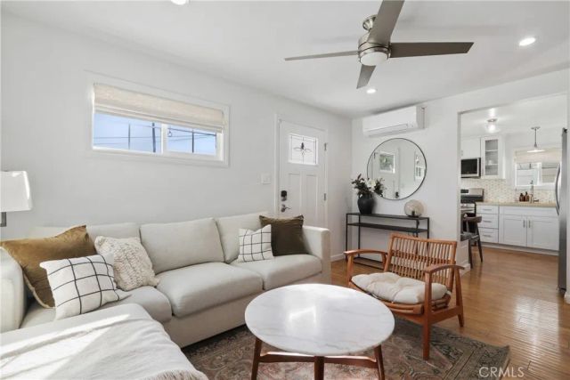 725 N Bandini Street, San Pedro, CA 90731