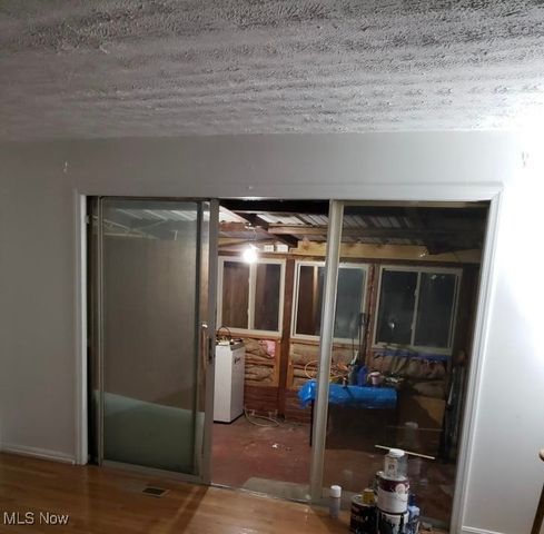 29901 Eddy Road, Willoughby Hills, OH 44094