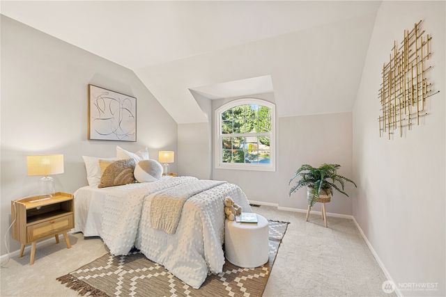 25852 SE 22nd Place, Sammamish, WA 98075