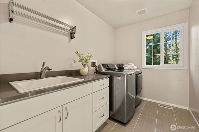 25852 SE 22nd Place, Sammamish, WA 98075