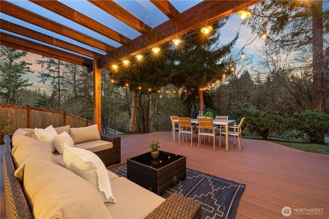 25852 SE 22nd Place, Sammamish, WA 98075