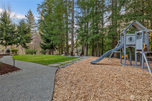 25852 SE 22nd Place, Sammamish, WA 98075