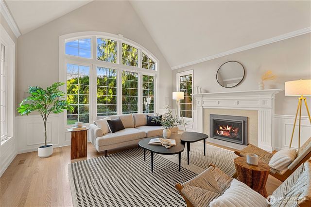 25852 SE 22nd Place, Sammamish, WA 98075