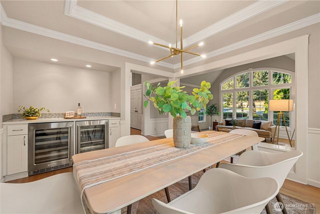 25852 SE 22nd Place, Sammamish, WA 98075