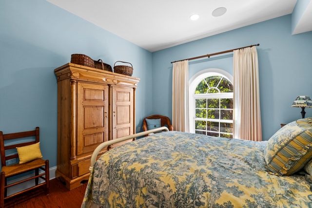 616 E Fourth Street 303, Boston, MA 02127
