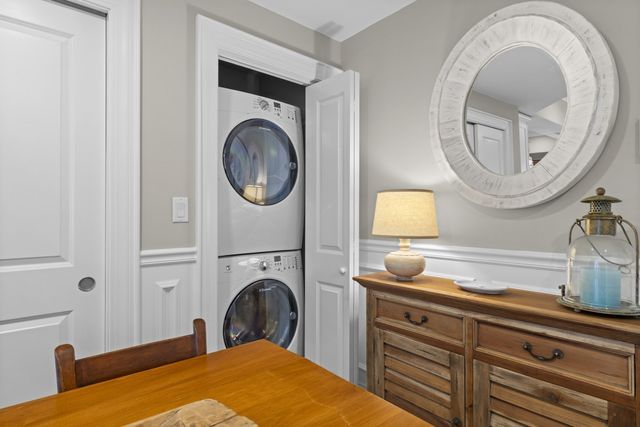 616 E Fourth Street 303, Boston, MA 02127