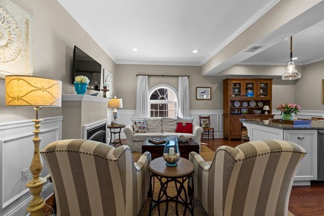 616 E Fourth Street 303, Boston, MA 02127