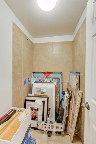 5696 N Milwaukee Avenue, Chicago, IL 60646