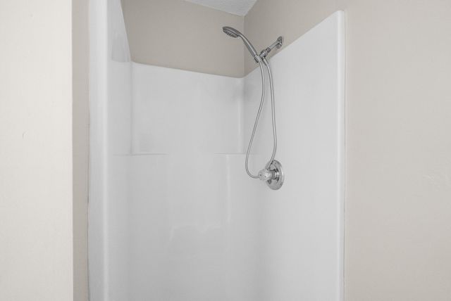 1957 Timberline Cir, Oak Grove, KY 42262