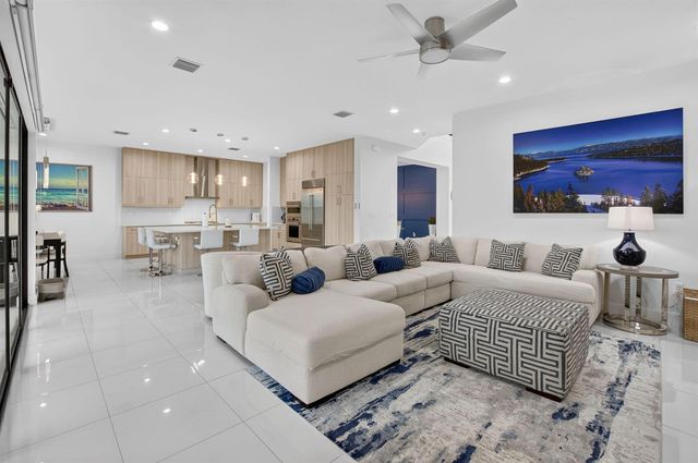 20056 Hirono Lane, Boca Raton, FL 33434